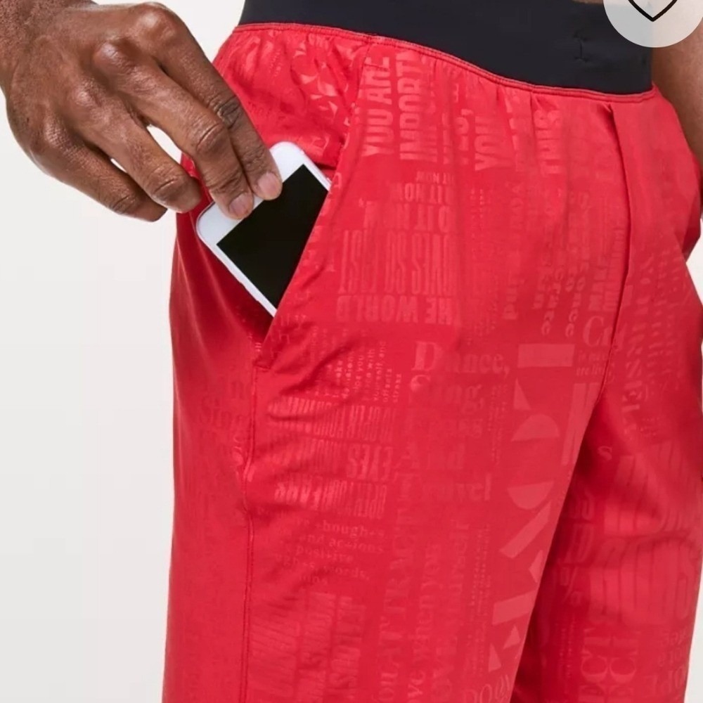 Lululemon Athletica Mens T.H.E. Short 20th Anniversary Red Pull-on Logo Medium - Picture 4 of 11